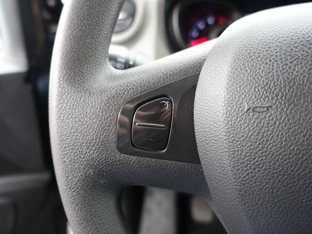 
Renault Trafic 1.6 dCi Euro 6 T29 L2 Luxe- Dubbele Cabine, 6 Pers, Clima, Cruise, Park Assist vol									