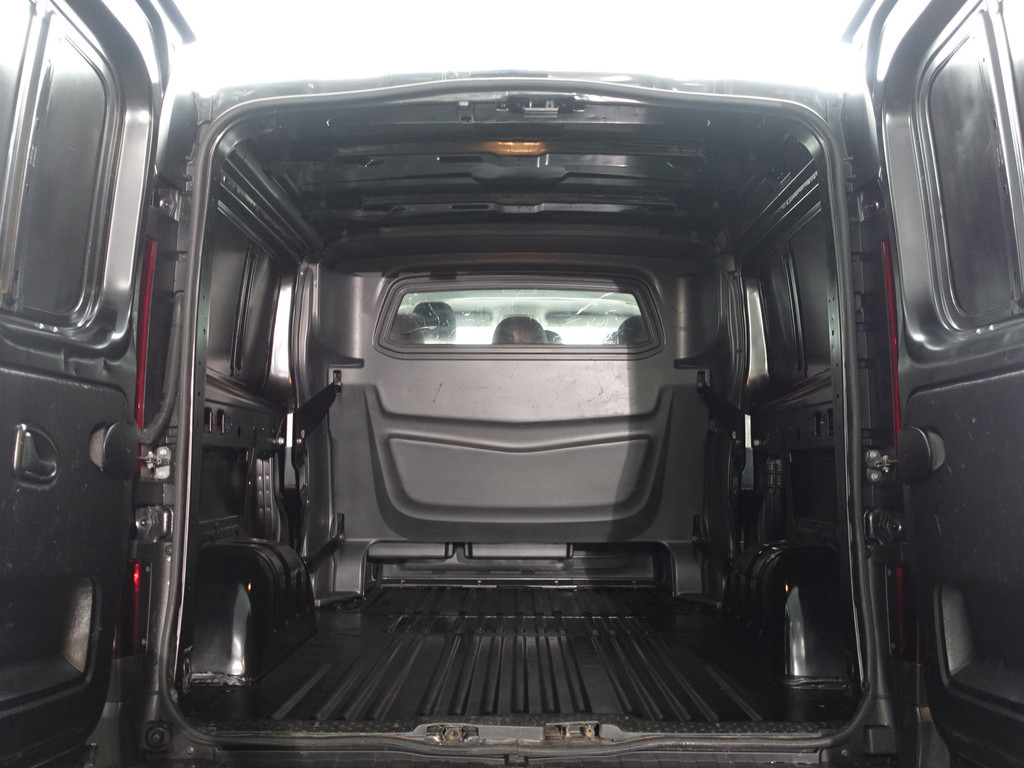 
Renault Trafic 1.6 dCi Euro 6 T29 L2 Luxe- Dubbele Cabine, 6 Pers, Clima, Cruise, Park Assist vol									