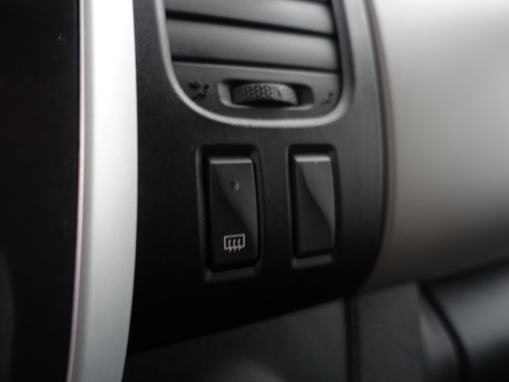 
Renault Trafic 1.6 dCi Euro 6 T29 L2 Sportline- Dubbele Cabine, 6 Pers, Park Assist, Navi, Clima, Cruise, SideBars vol									