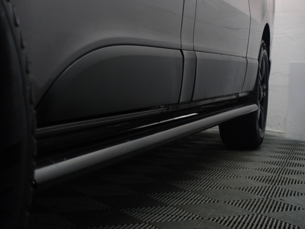 
Renault Trafic 1.6 dCi Euro 6 T29 L2 Sportline- Dubbele Cabine, 6 Pers, Park Assist, Navi, Clima, Cruise, SideBars vol									