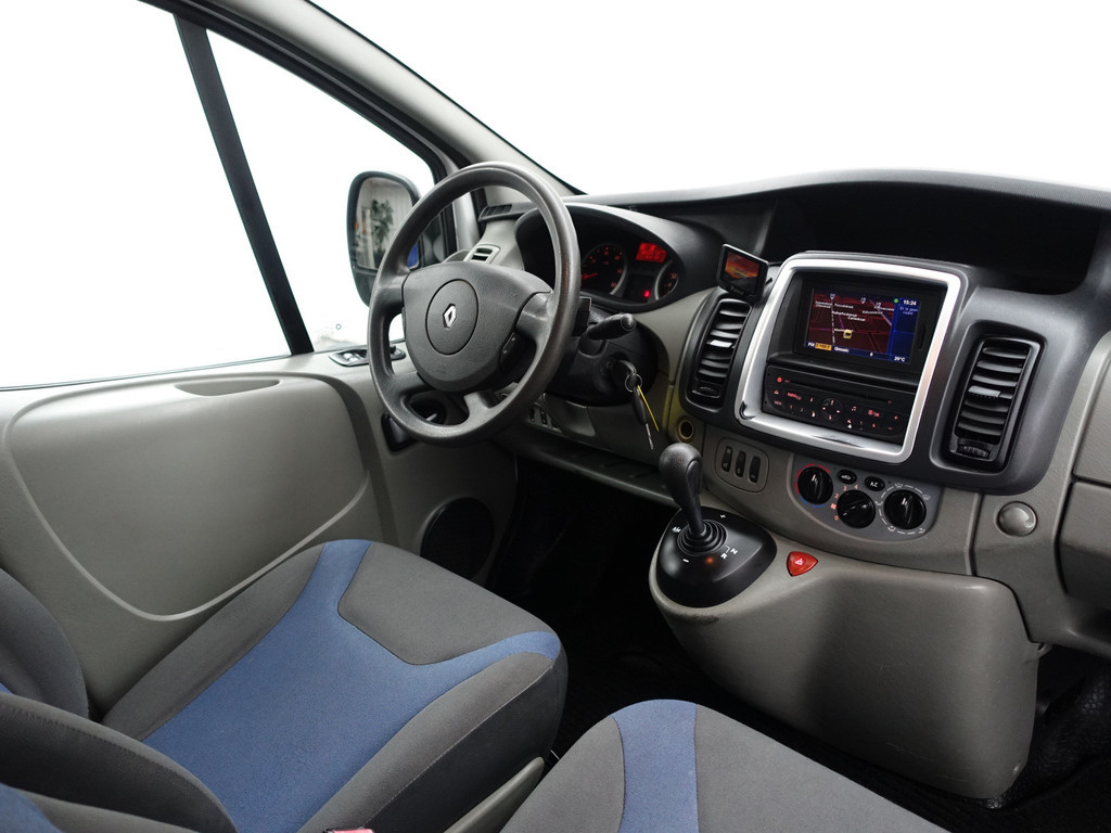 
Renault Trafic 2.0 dCi T29 L1 Aut- 3 Pers, Imperiaal, Navi, Park Assist, Cruise, Clima, Grijs Kenteken vol									