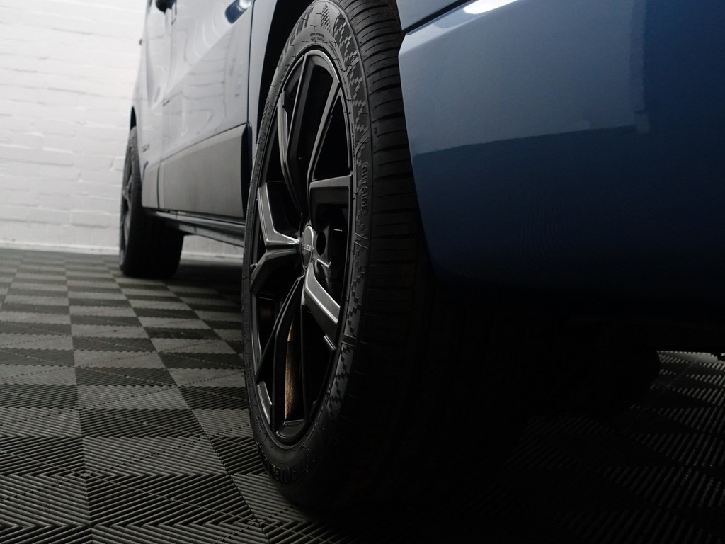 
Renault Trafic 1.6 dCi Euro 6 T29 Sportline- Camera, Lier, park Assist, Cruise, Clima, Navi, Grijs Kenteken vol									