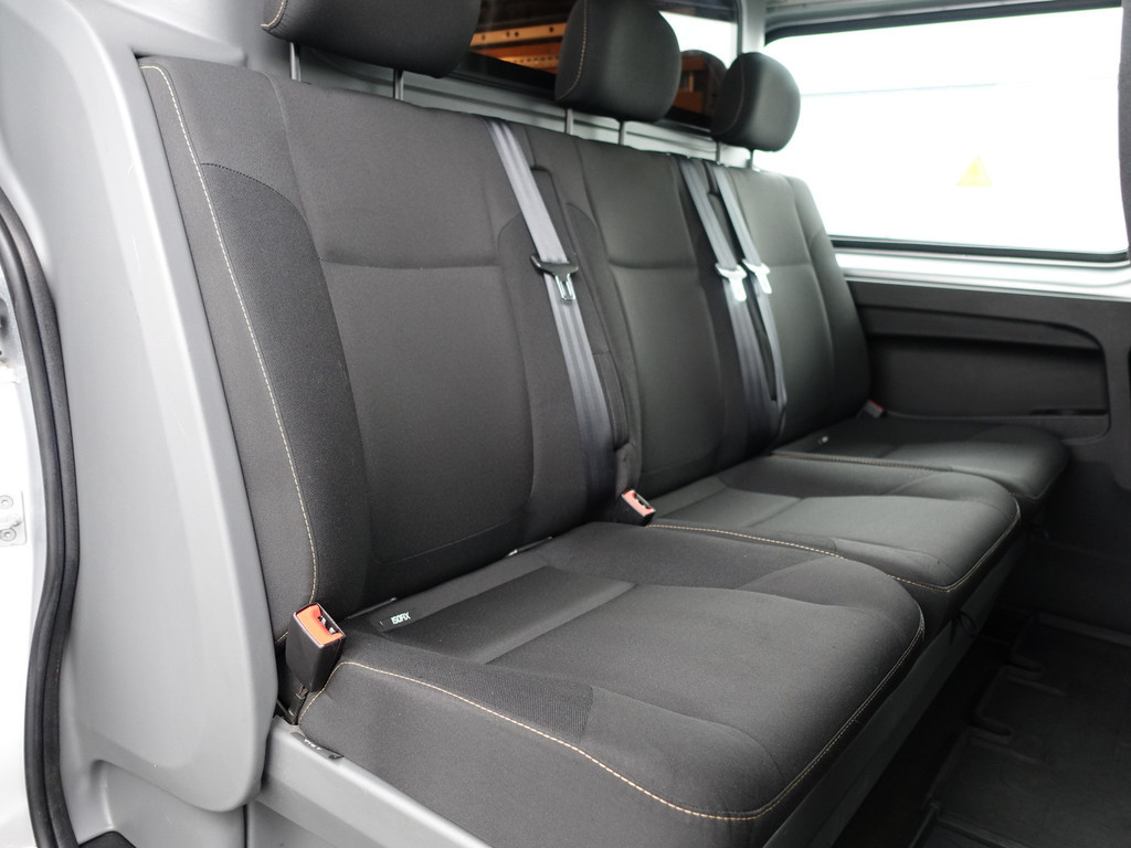 
Renault Trafic 1.6 dCi Euro 6 T29 L2 Luxe- Dubbele Cabine, 5/6 Pers, Keyless, Park Assist, Cruise, Clima vol									