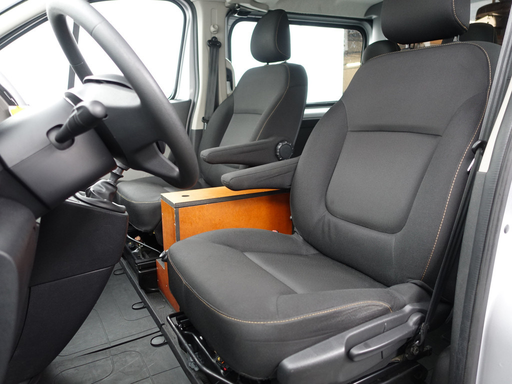 
Renault Trafic 1.6 dCi Euro 6 T29 L2 Luxe- Dubbele Cabine, 5/6 Pers, Keyless, Park Assist, Cruise, Clima vol									