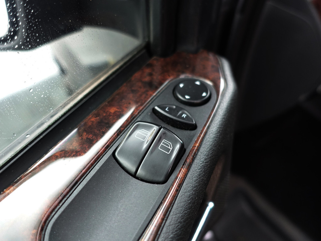 
Mercedes-Benz Vito 116 CDI Lang Avantgarde Aut- 9 Pers, Park Assist, Clima, Cruise, Xenon vol									