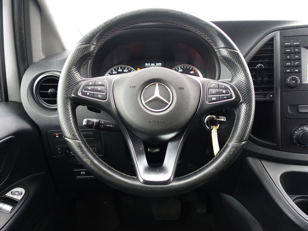 
Mercedes-Benz Vito 116 CDI Lang AMG Night Edition Aut- Dubbele Cabine, 5/6 Pers, Standkachel, Lane Assist, Park Assist, Camera, Navi vol									