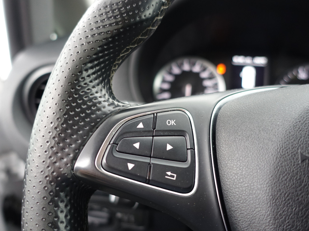 
Mercedes-Benz Vito 116 CDI Lang AMG Night Edition Aut- Dubbele Cabine, 5/6 Pers, Standkachel, Lane Assist, Park Assist, Camera, Navi vol									