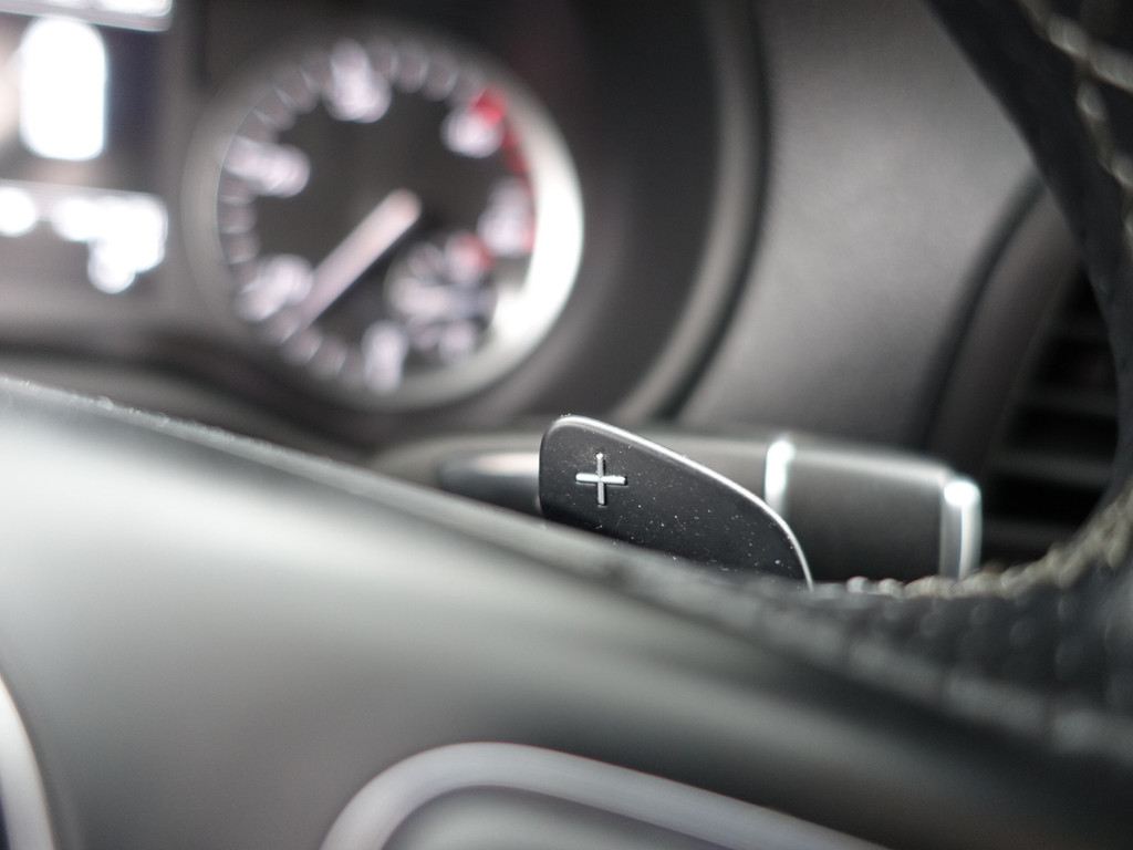 
Mercedes-Benz Vito 116 CDI Lang AMG Night Edition Aut- Dubbele Cabine, 5/6 Pers, Standkachel, Lane Assist, Park Assist, Camera, Navi vol									