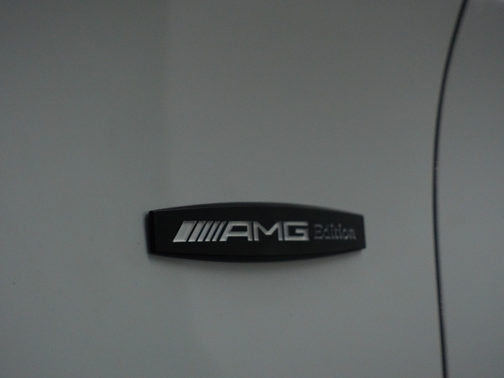 
Mercedes-Benz Vito 116 CDI Lang AMG Night Edition Aut- Dubbele Cabine, 5/6 Pers, Standkachel, Lane Assist, Park Assist, Camera, Navi vol									