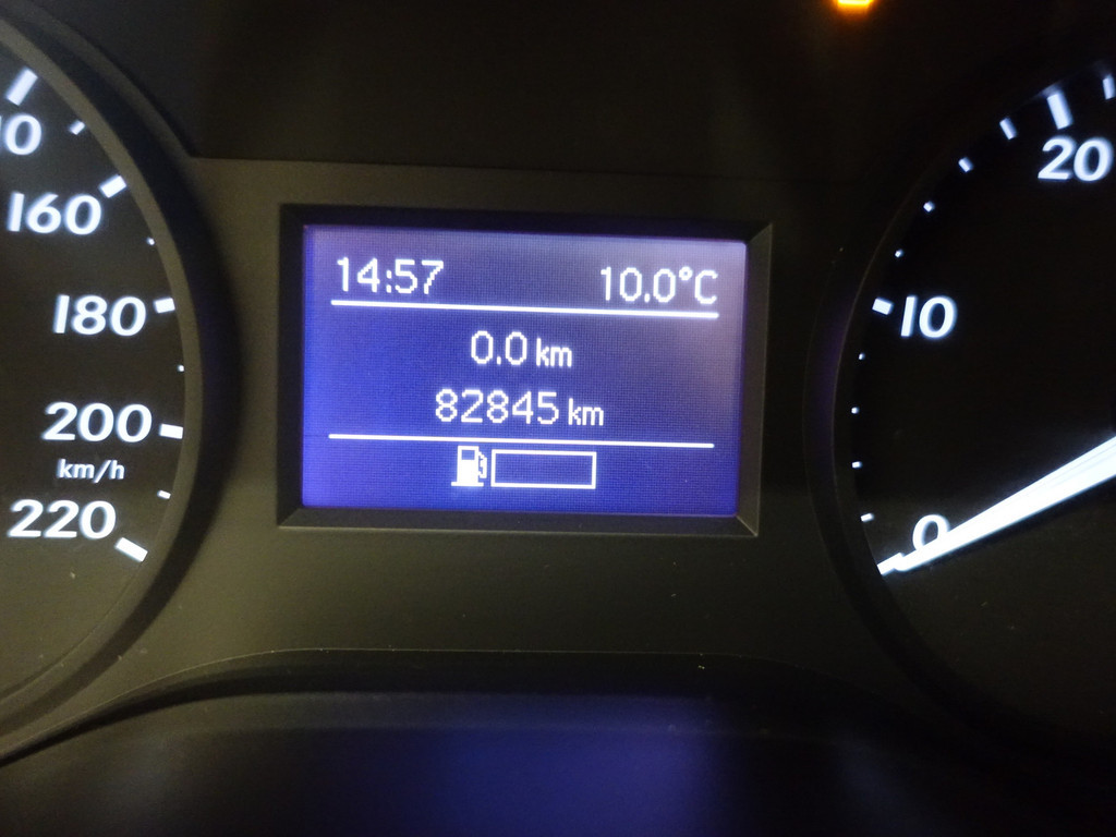 
Mercedes-Benz Vito 111 CDI Euro 6 Lang L2 – Navi, Airco, Elek Pakket, Inrichting, Trekhaak, Grijs Kenteken vol									