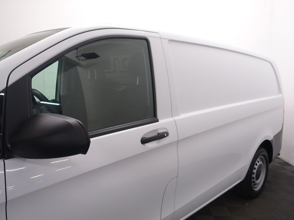 
Mercedes-Benz Vito 111 CDI Euro 6 Lang L2 – Navi, Airco, Elek Pakket, Inrichting, Trekhaak, Grijs Kenteken vol									