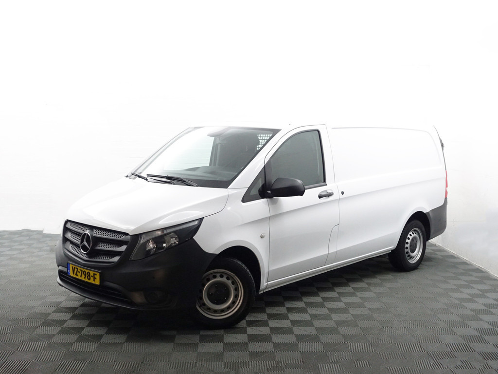 
Mercedes-Benz Vito 114 CDI Euro 6 Lang Aut- Camera, Navi, Park Assist, Trekhaak, Clima, Cruise, Comfort Interieur vol									