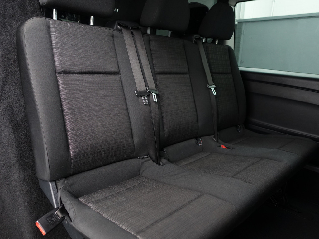 
Mercedes-Benz Vito 116 CDI Extra Lang AMG Night Edition Aut- Dubbele Cabine, 6 Pers, Xenon Led Matrix, Dynamic Select, Cruise, Trekhaak vol									