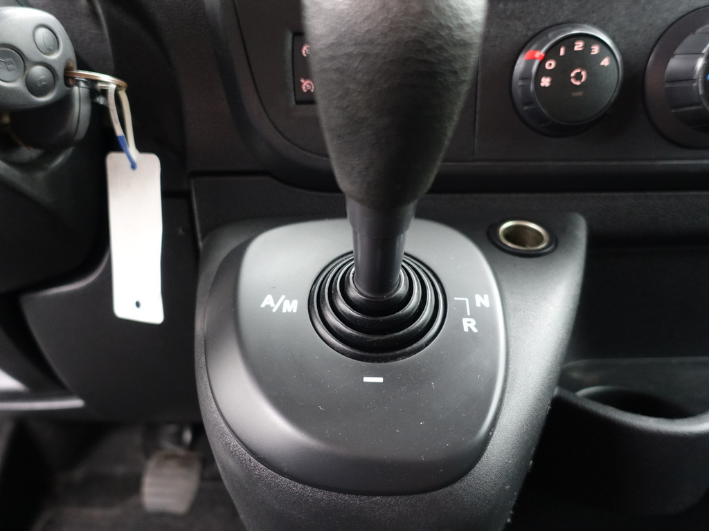 
Opel Movano 2.3 CDTI L2H2 Aut- Cruise, Clima, Parrot, Spiegel pakket, Grijs kenteken vol									