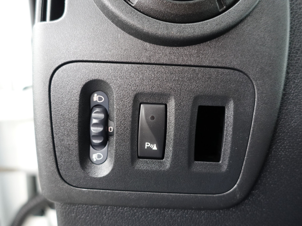 
Opel Movano 2.3 CDTI L2H2 Aut- Cruise, Clima, Parrot, Spiegel pakket, Grijs kenteken vol									