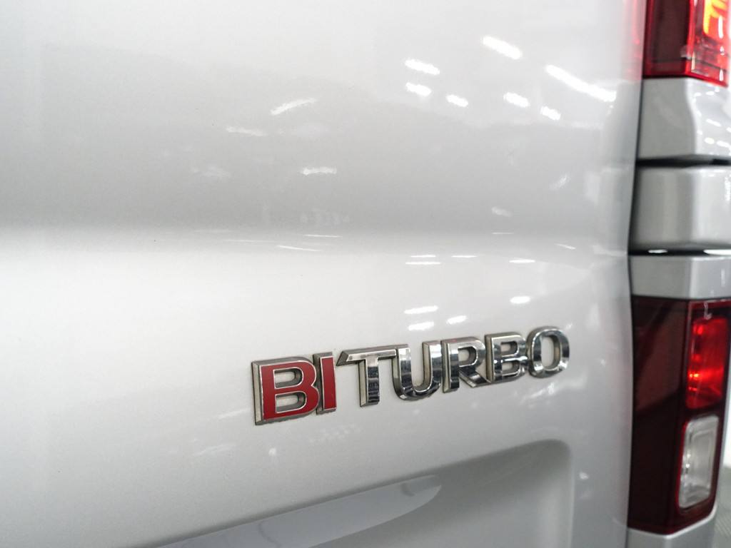 
Opel Vivaro 1.6 CDTI Euro 6 L2H1 Formula edition – Xenon Led, Sport Leder, Camera, Stoelverwarming, Clima, Grijs Kenteken vol									