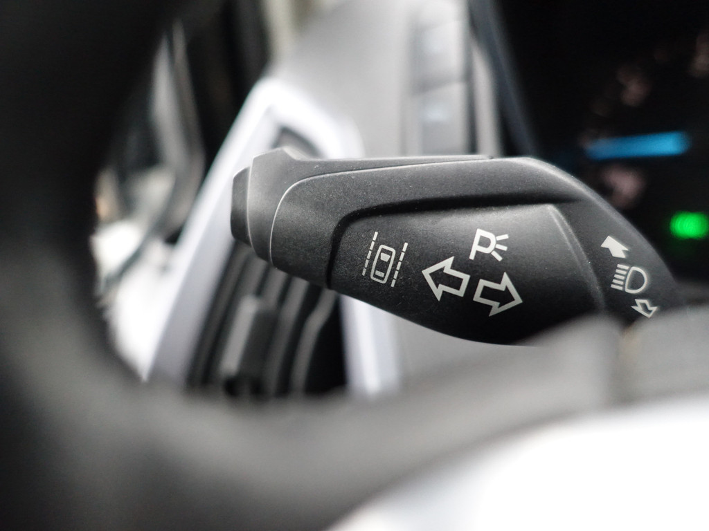 
Ford Transit Custom 290 2.0 TDCI Euro 6 L2 Sport- Dubbele Cabine, 2x Schuifdeur, 5/6 Pers, Camera, Elek Interieur, Park Assist, Stoelverwarming vol									