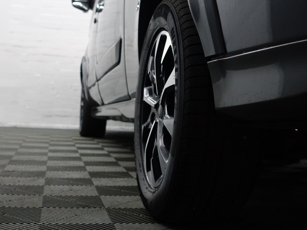 
Ford Transit Custom 290 2.0 TDCI Euro 6 L2 Sport- Dubbele Cabine, 2x Schuifdeur, 5/6 Pers, Camera, Elek Interieur, Park Assist, Stoelverwarming vol									