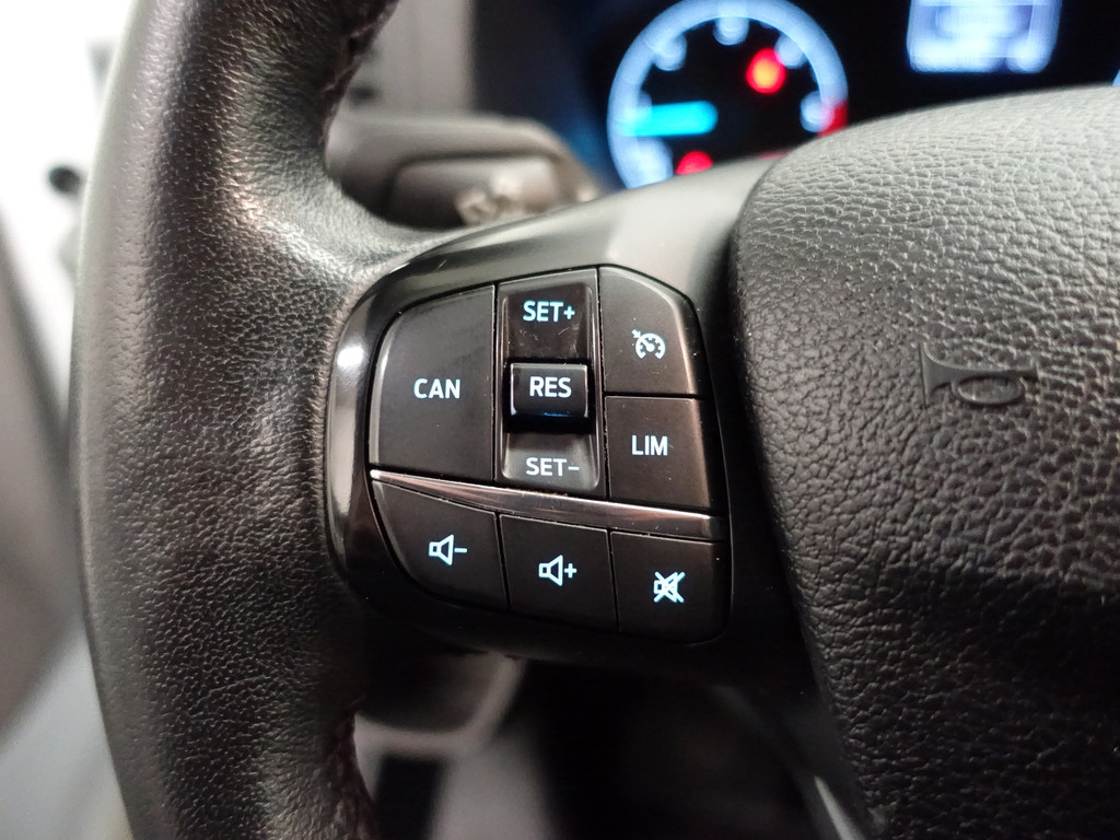 
Ford Transit Custom 320 2.0 TDCI Euro 6 Sportline- 3 Pers, Carplay, Navi, Park Assist, Cruise, Clima, Grijs Kenteken vol									