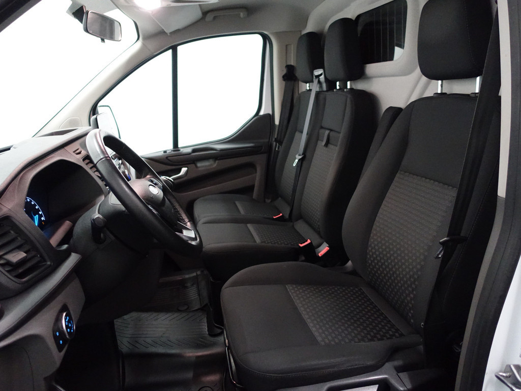 
Ford Transit Custom 320 2.0 TDCI Euro 6 Sportline- 3 Pers, Carplay, Navi, Park Assist, Cruise, Clima, Grijs Kenteken vol									