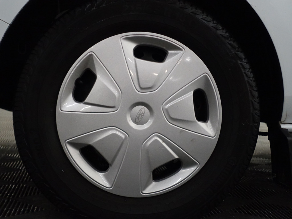 
Ford Transit Custom 320 2.0 TDCI Euro 6 Sportline- 3 Pers, Carplay, Navi, Park Assist, Cruise, Clima, Grijs Kenteken vol									