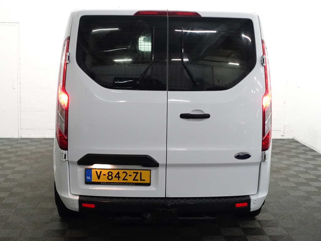 
Ford Transit Custom 320 2.0 TDCI Euro 6 Sportline- 3 Pers, Carplay, Navi, Park Assist, Cruise, Clima, Grijs Kenteken vol									