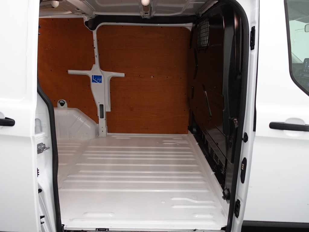 
Ford Transit Custom 320 2.0 TDCI Euro 6 Sportline- 3 Pers, Carplay, Navi, Park Assist, Cruise, Clima, Grijs Kenteken vol									
