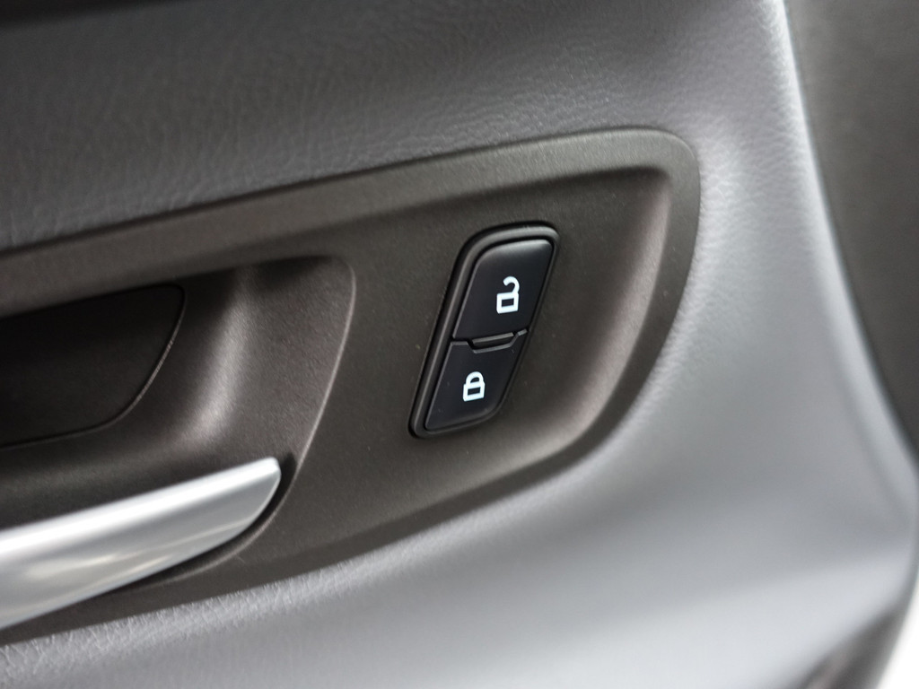 
Ford Transit Custom 310 2.0 TDCI Euro 6 L2H2 Trend- Park Assist, Stoelverwarming, Trekhaak, Clima, Cruise vol									