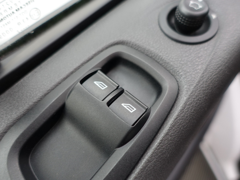 
Ford Transit Custom 310 2.0 TDCI Euro 6 L2H2 Trend- Park Assist, Stoelverwarming, Trekhaak, Clima, Cruise vol									