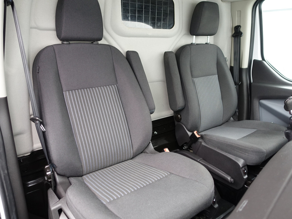 
Ford Transit Custom 310 2.0 TDCI Euro 6 L2H2 Trend- Park Assist, Stoelverwarming, Trekhaak, Clima, Cruise vol									