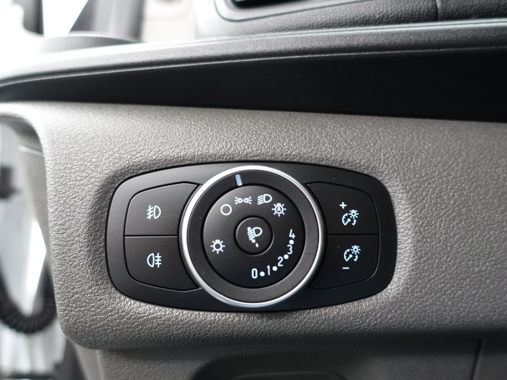 
Ford Transit Custom 280 2.0 TDCI Euro 6 Sportline- 3 Pers, Xenon Led, Navi, Park Assist, Trekhaak vol									