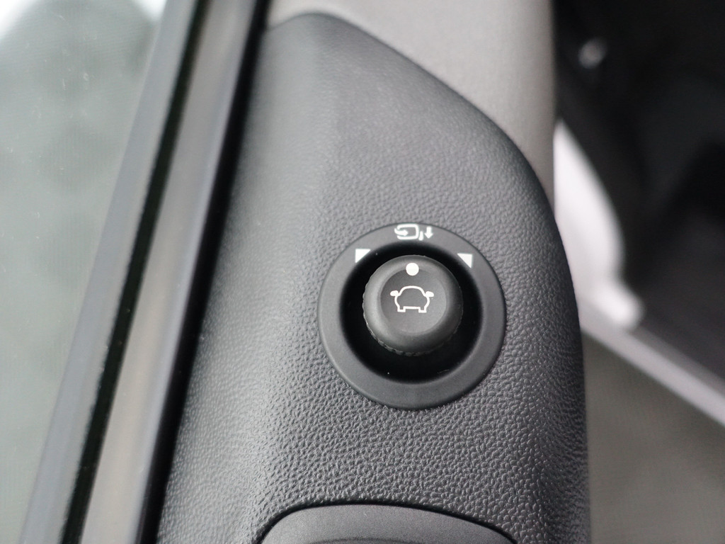 
Ford Transit Custom 280 2.0 TDCI Euro 6 Sportline- 3 Pers, Xenon Led, Navi, Park Assist, Trekhaak vol									