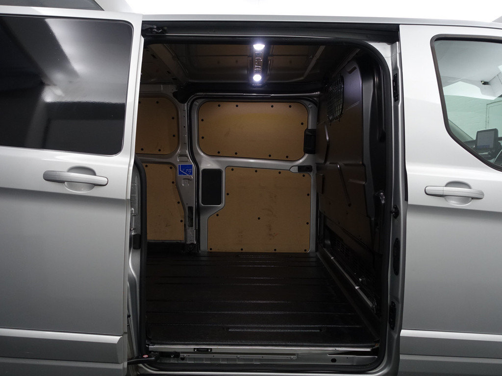
Ford Transit Custom 300 2.0 TDCI Euro 6 L2 Sport Aut- 3 Pers, 2x Schuifdeur, Ada Cruise, Xenon Led, Stoelverwarming, Carplay, Camera vol									