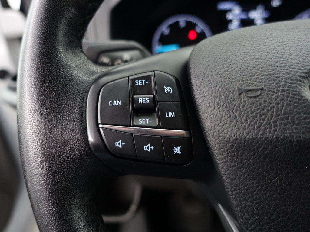 
Ford Transit Custom 340 2.0 TDCI Euro 6 L2 Limited- 2x Schuifdeur, 3 Pers, Xenon Led, Carplay, Dynamic Select, Imperiaal, Lane Assist vol									