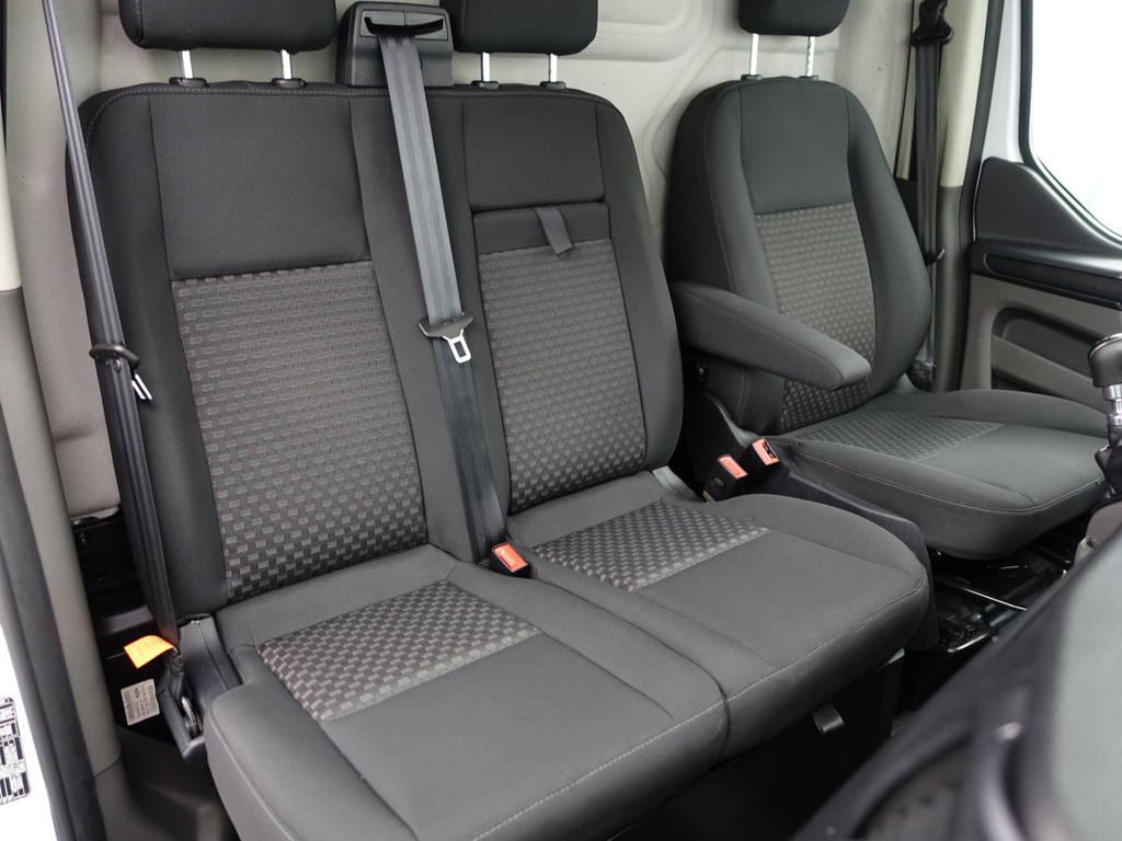 
Ford Transit Custom 340 2.0 TDCI Euro 6 L2 Limited- 2x Schuifdeur, 3 Pers, Xenon Led, Carplay, Dynamic Select, Imperiaal, Lane Assist vol									