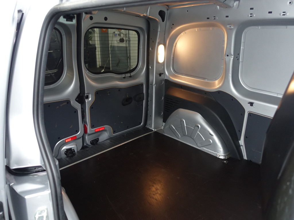 
Mercedes-Benz Citan 109 CDI Euro 6 AMG Night Edition- Clima, Bluetooth Audio, Elek Pakket, Grijs kenteken vol									