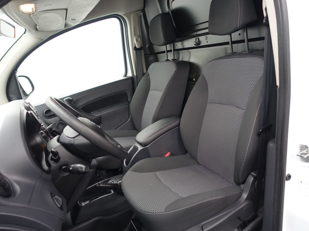 
Mercedes-Benz Citan 109 CDI Euro 6 Urban Amg- Kast Inrichting, Park Assist, Clima, Bluetooth Audio, Cruise vol									