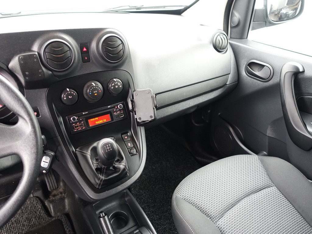 
Mercedes-Benz Citan 109 CDI Euro 6 Urban Amg- Kast Inrichting, Park Assist, Clima, Bluetooth Audio, Cruise vol									