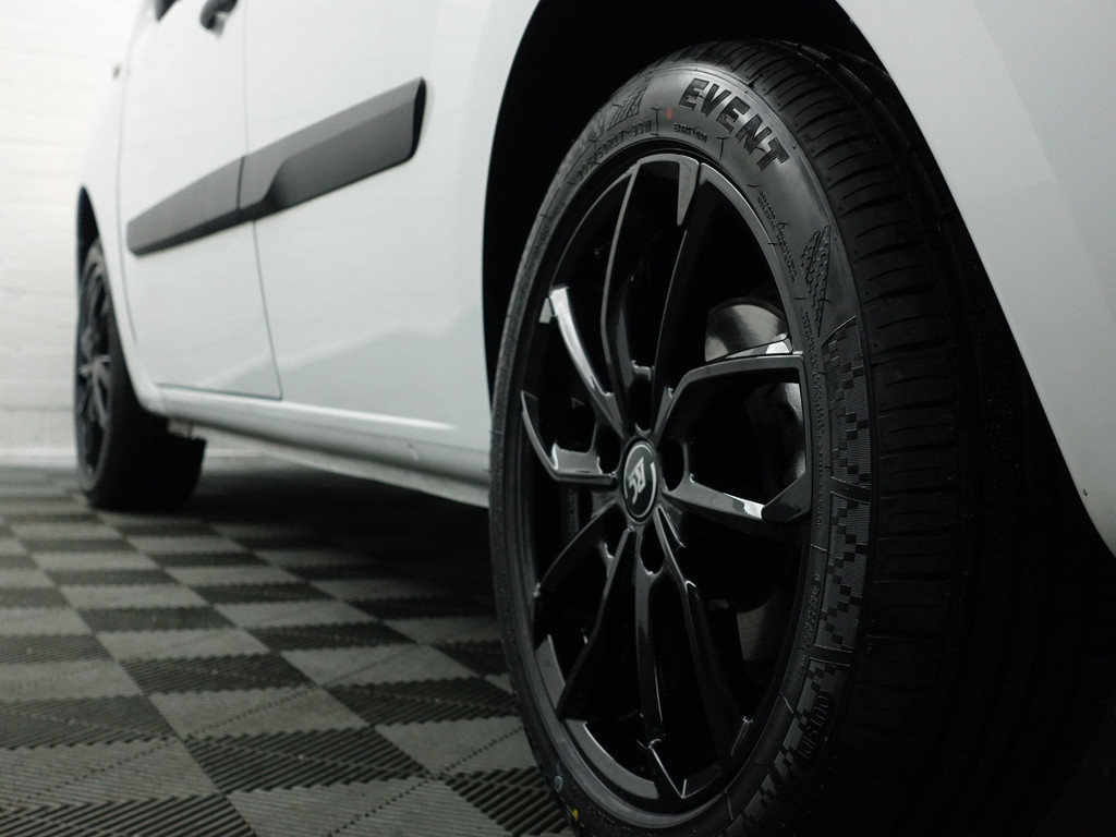 
Mercedes-Benz Citan 109 CDI Euro 6 Urban Amg- Kast Inrichting, Park Assist, Clima, Bluetooth Audio, Cruise vol									