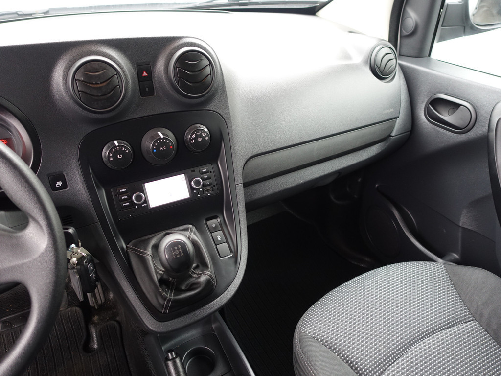 
Mercedes-Benz Citan 109 CDI Euro 6 Extra Lang AMG Night Edition- Camera, Navi, Clima, Comfort Interieur, Park Assist, Grijs kenteken vol									