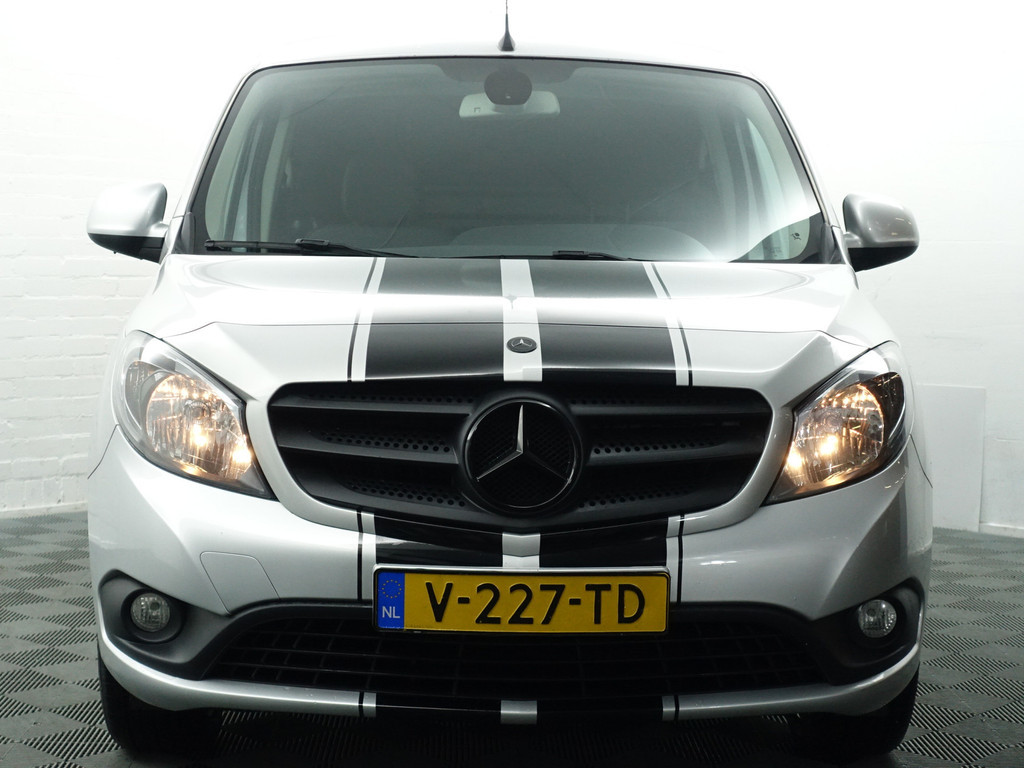 
Mercedes-Benz Citan 109 CDI Euro 6 Extra Lang AMG Night Edition- Camera, Navi, Clima, Comfort Interieur, Park Assist, Grijs kenteken vol									