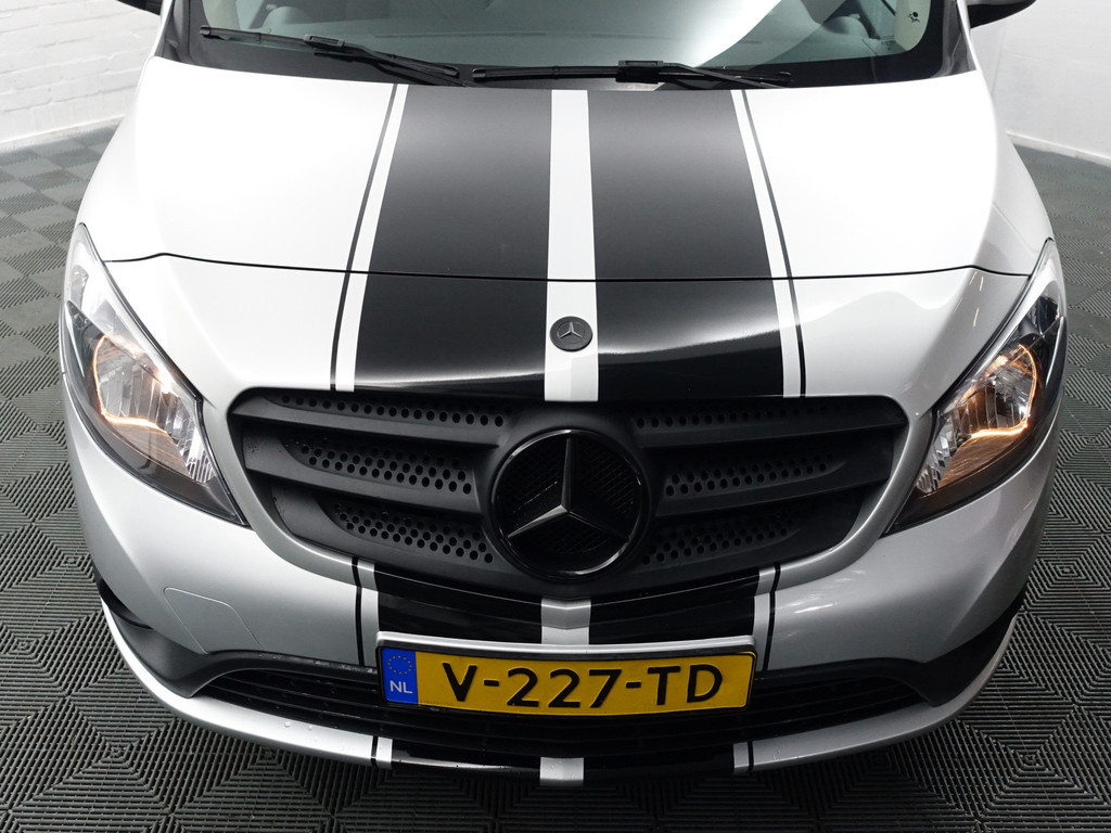 
Mercedes-Benz Citan 109 CDI Euro 6 Extra Lang AMG Night Edition- Camera, Navi, Clima, Comfort Interieur, Park Assist, Grijs kenteken vol									