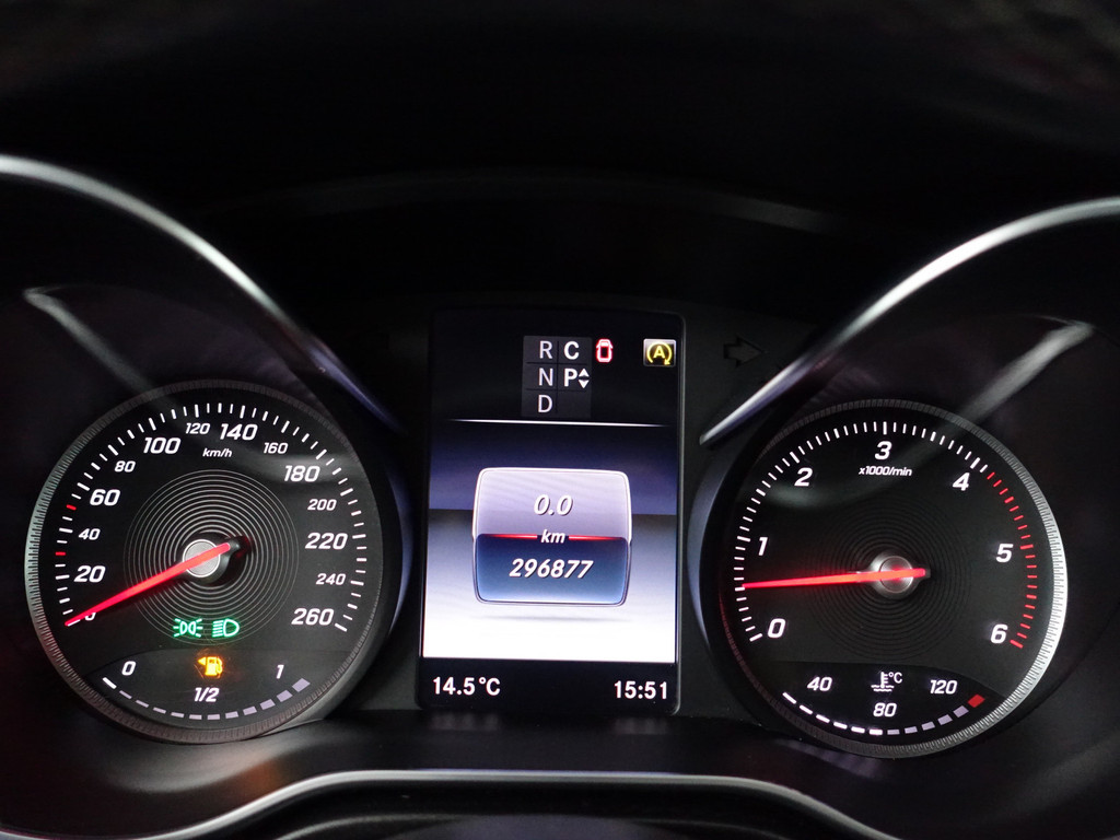 
Mercedes-Benz V-Klasse 200d Euro 6 Lang Avantgarde Aut- Dubbel Cabine, Camera, 2x Schuifdeur, Sidebars, Park Assist vol									