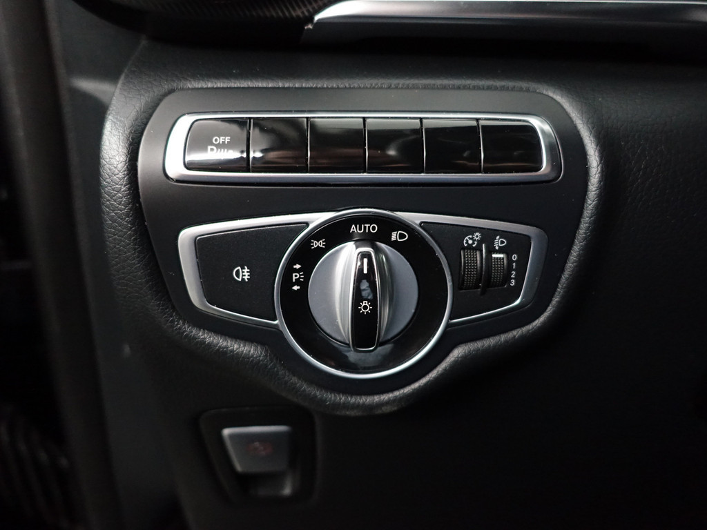 
Mercedes-Benz V-Klasse 200d Euro 6 Lang Avantgarde Aut- Dubbel Cabine, Camera, 2x Schuifdeur, Sidebars, Park Assist vol									