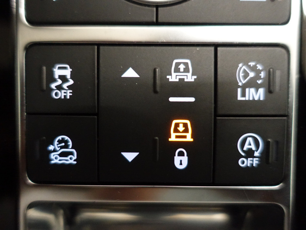 
Land Rover Discovery 3.0 Td6 HSE Euro 6 Autobiography Grijskenteken- Panodak, Memory, Meridian, Virtual Cockpit, Stoelverkoeling, Camera, Carplay, Sfeerverlichting vol									