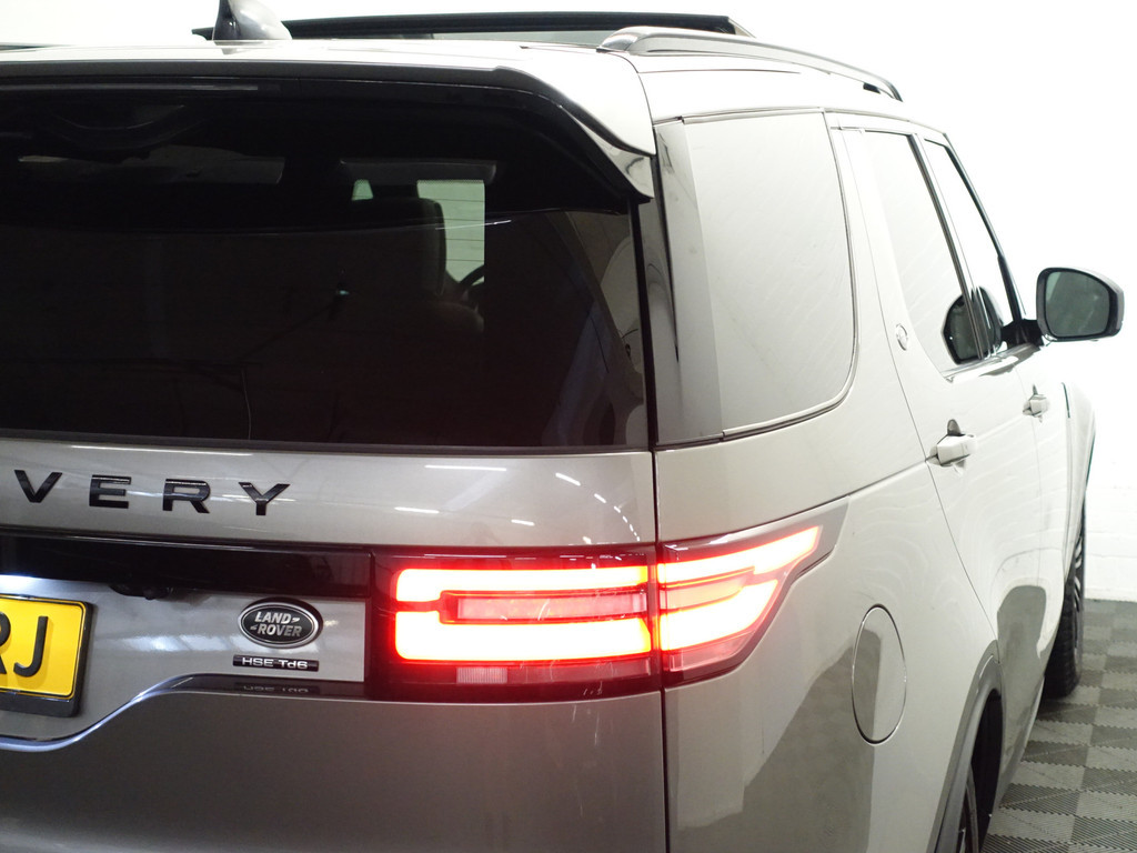 
Land Rover Discovery 3.0 Td6 HSE Euro 6 Autobiography Grijskenteken- Panodak, Memory, Meridian, Virtual Cockpit, Stoelverkoeling, Camera, Carplay, Sfeerverlichting vol									