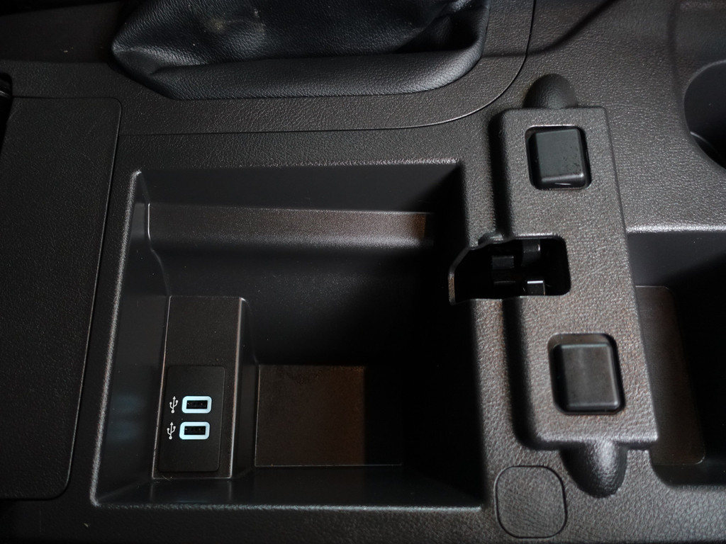 
Ford Transit Connect 1.5 TDCI Euro 6 L2 Sportline- 3 Pers, Camera, Navi, Clima, Cruise, Grijs Kenteken vol									