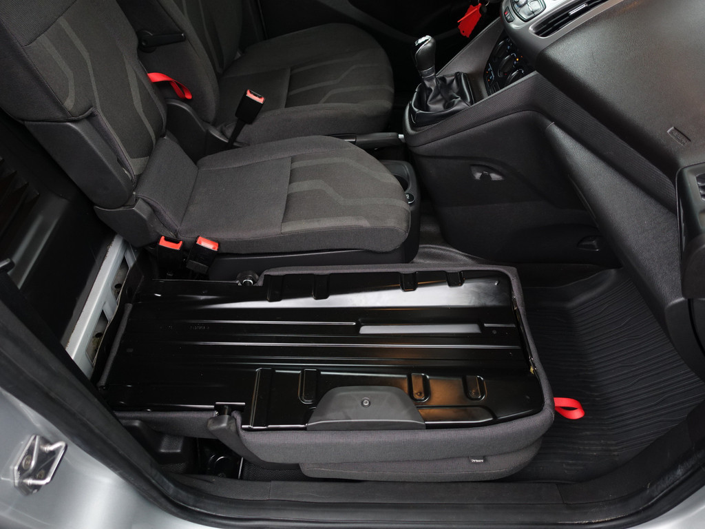 
Ford Transit Connect 1.5 TDCI Euro 6 L2 Sportline- 3 Pers, Camera, Navi, Clima, Cruise, Grijs Kenteken vol									