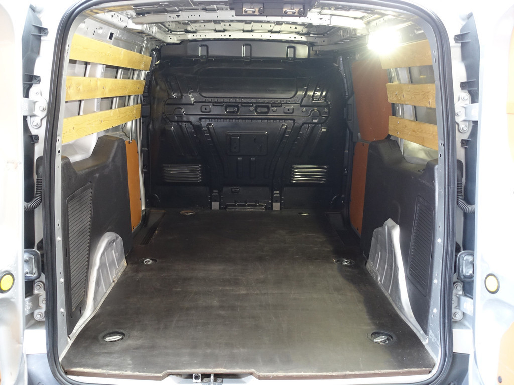 
Ford Transit Connect 1.5 TDCI Euro 6 L2 Sportline- 3 Pers, Camera, Navi, Clima, Cruise, Grijs Kenteken vol									