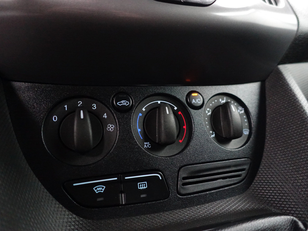 
Ford Transit Connect 1.5 TDCI Euro 6 L2 Sportline- 3 Pers, Camera, Navi, Clima, Cruise, Grijs Kenteken vol									